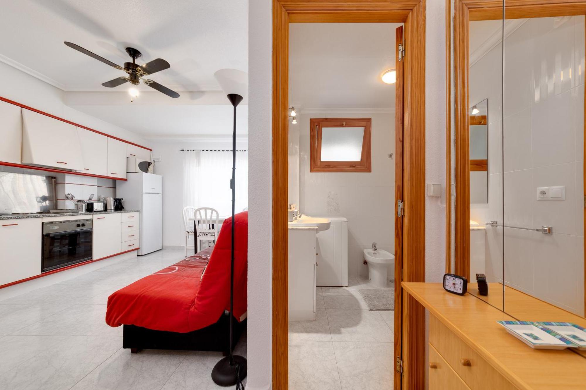 Lovely Apartment Near The Sea Torrevieja Buitenkant foto
