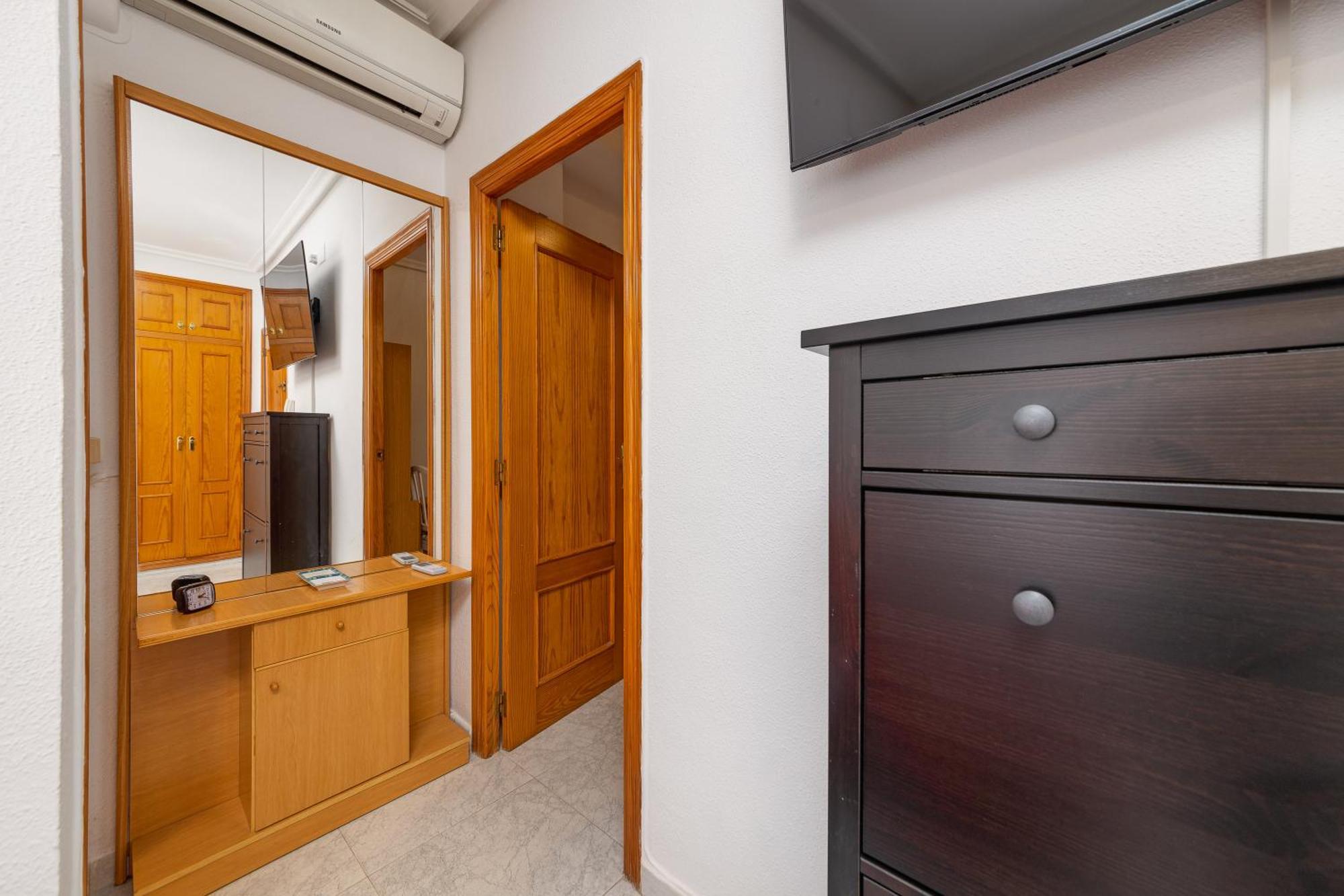 Lovely Apartment Near The Sea Torrevieja Buitenkant foto