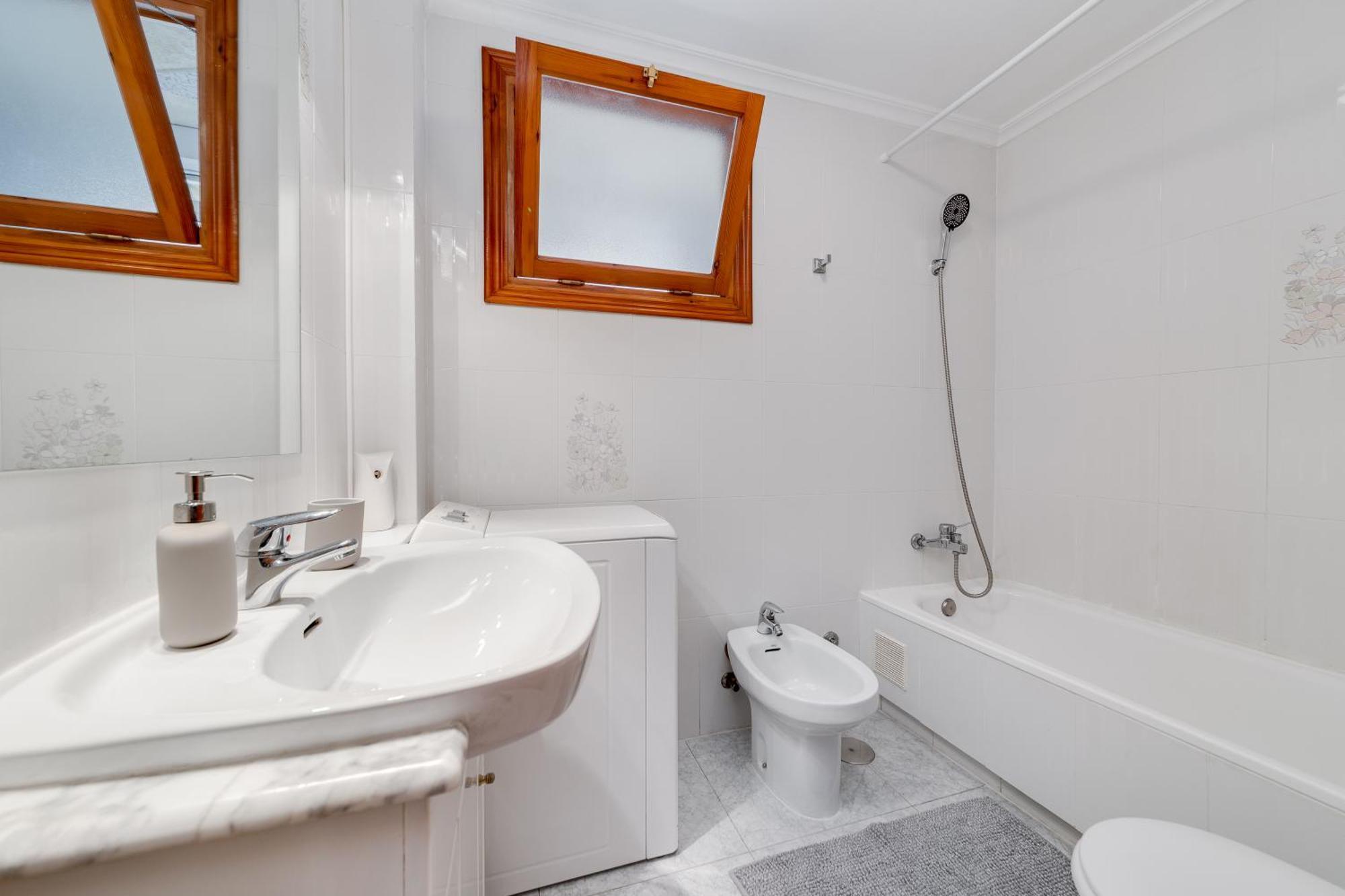 Lovely Apartment Near The Sea Torrevieja Buitenkant foto