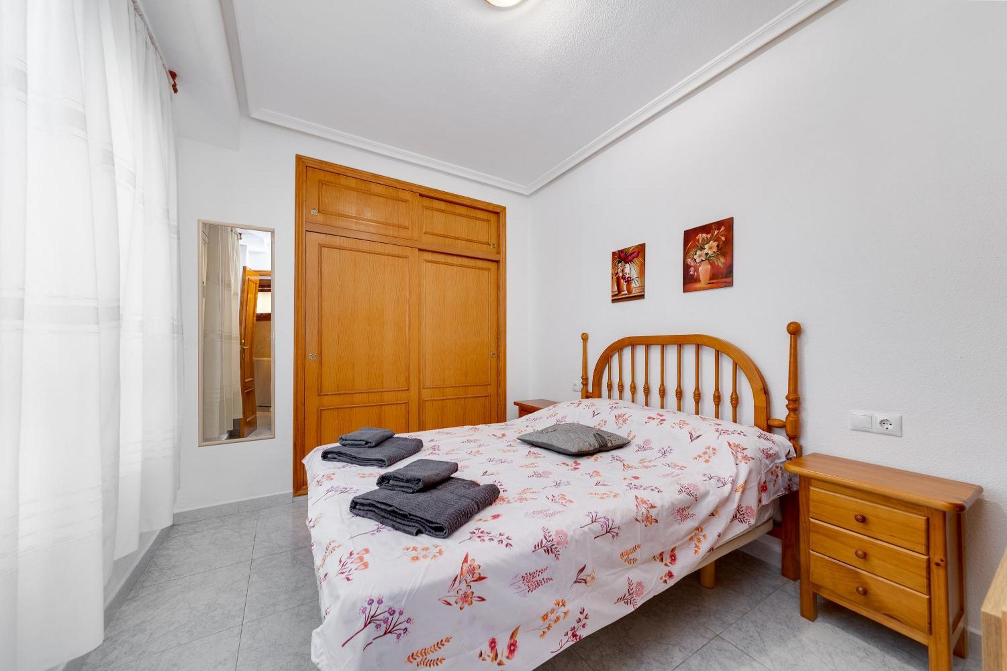 Lovely Apartment Near The Sea Torrevieja Buitenkant foto